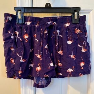 Lightweight flamingo shorts with pockets